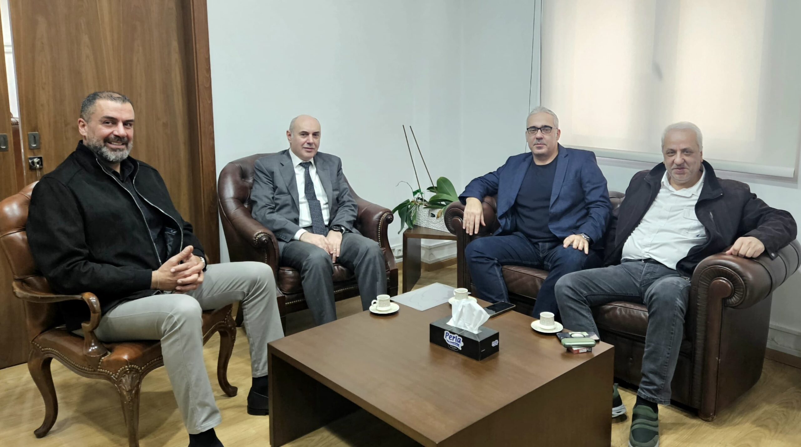 نقابة مصممي الغرافيك في زيارة مدير عام وزارة المالية